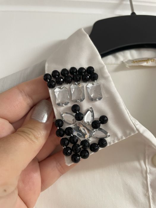 Уникална асиметрична бяла риза