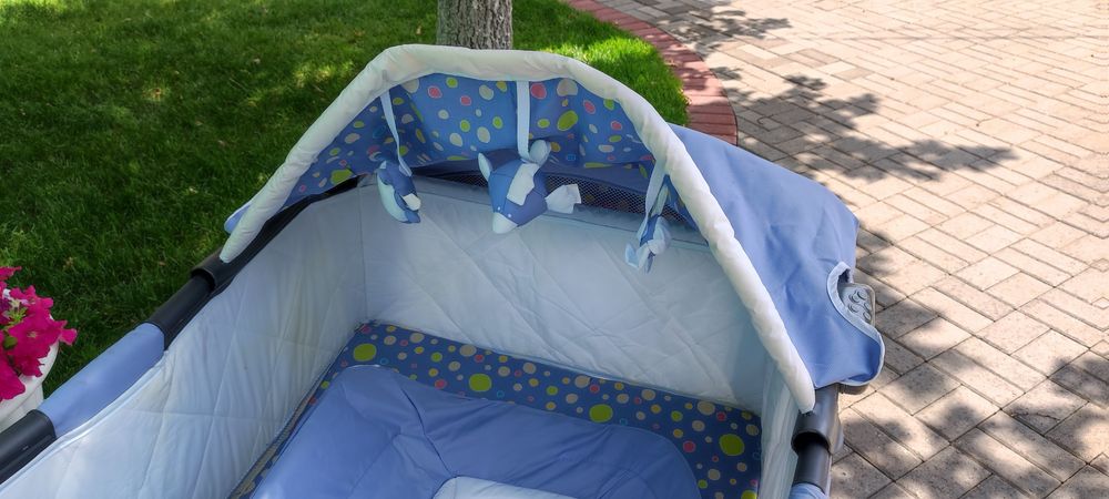 Манеж от фирмы Graco