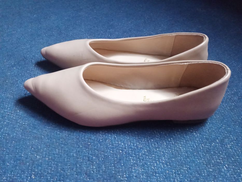 Одето всего 2 раза. Состояние хорошее.