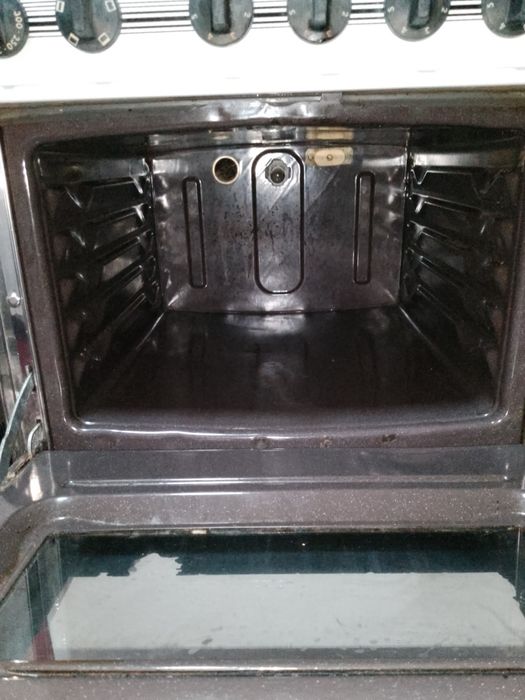 Электро плита "Stromberg" холати яхши