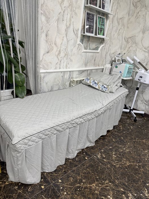 Кушетка для салон