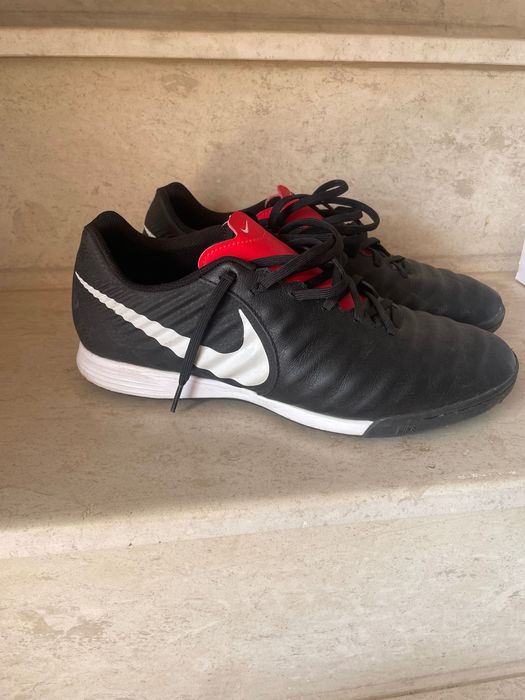 Стоножки за футбол Нови