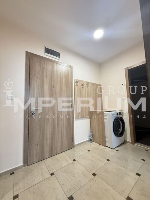 ТОП! Двустаен апартамент с ПАРКОМЯСТО под наем в района на кв. Левски