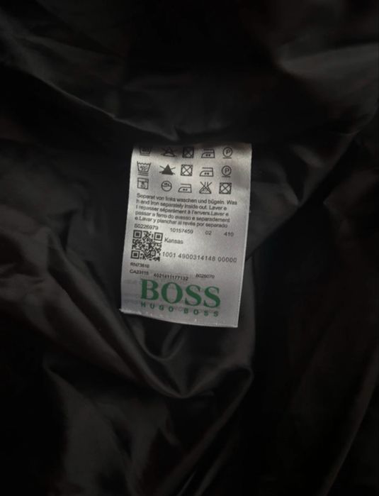 vand geaca hugo boss noua