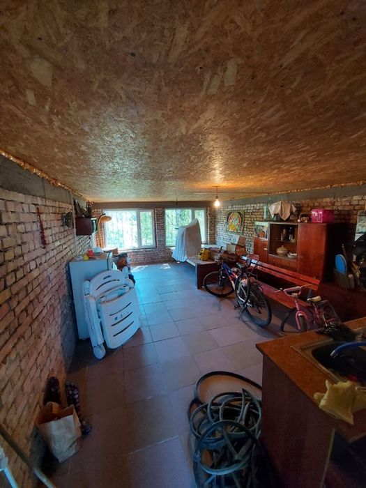 Продам квартиру 4 комнатная