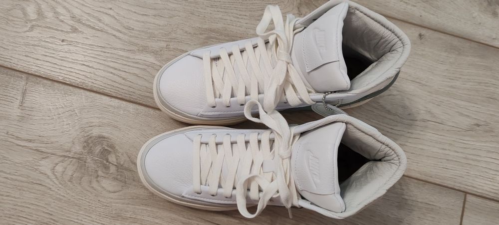 Кецове Nike Blazer Phantom