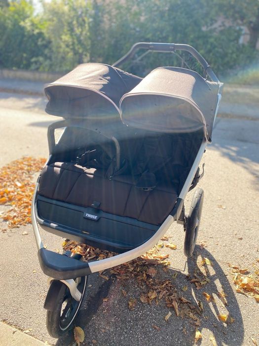 Cărucior pentru gemeni sau frati Thule Urban Glide 2 , dublu Jet Black
