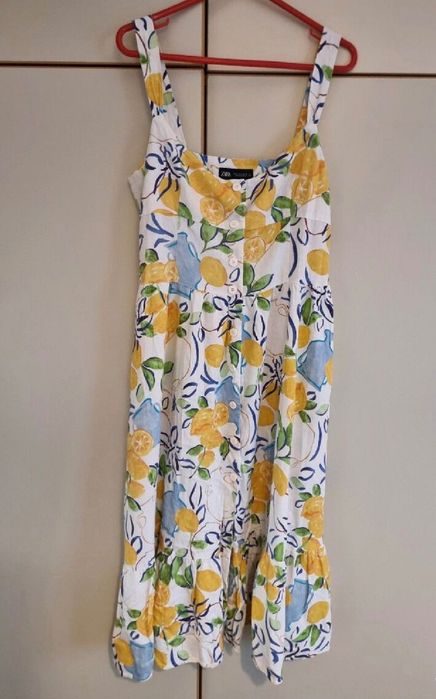 Zara рокля с лимони