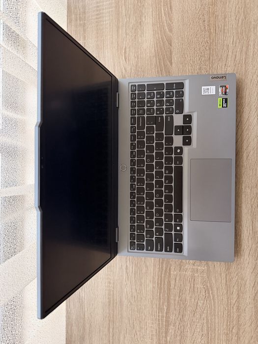 Laptop gaming Lenovo LOQ 15ARP9 – Ryzen 7 / RTX 4050 / 24GB RAM – Stare impecabila, Factura, Garantie