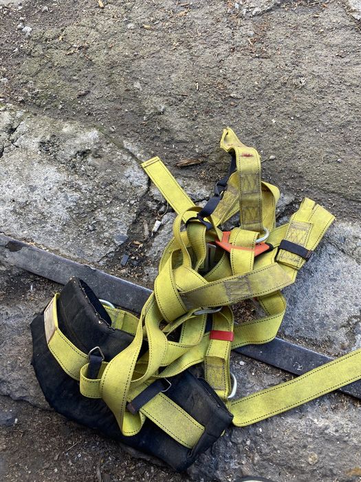 Въже за алппинисти строители