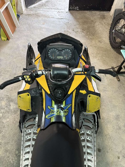 Ski doo BRP Summit  Rotax 800 R , моторна шейна.