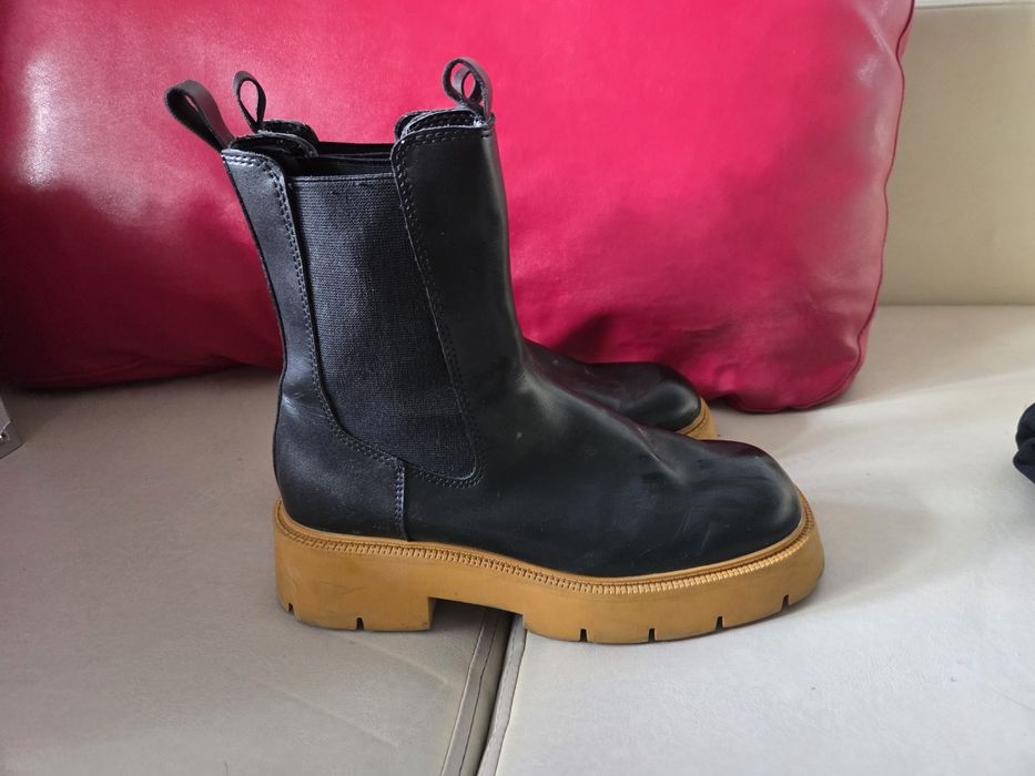 Боти челси MANGO