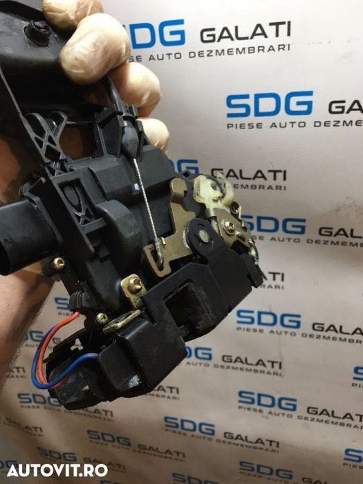 Incuietoare Broasca Iala Dreapta Fata VW Golf 4 Bora 1998 - 2005