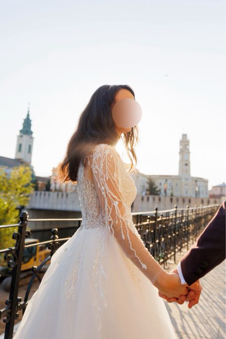 Rochie de mireasă mărimea 38, ca nouă, preț negociabil