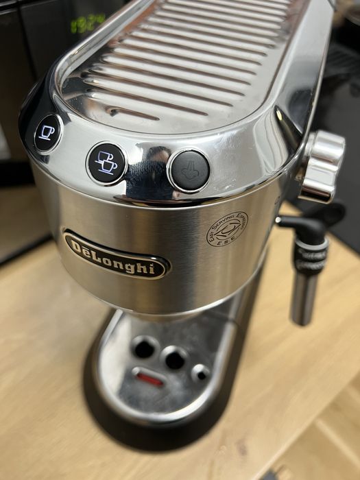DeLonghi Dedica