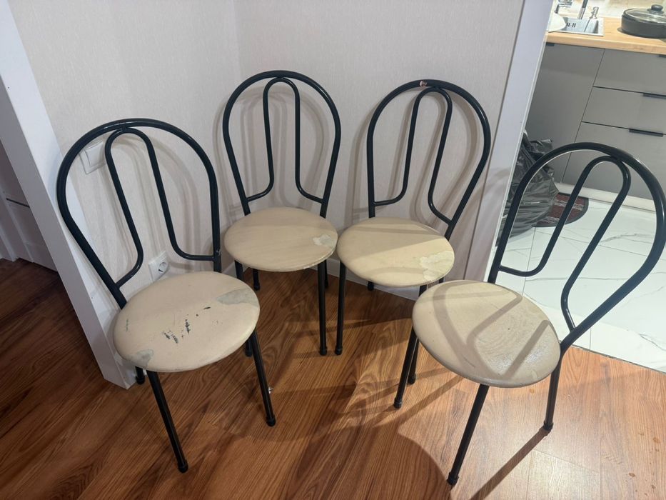 Продам стулья б/у