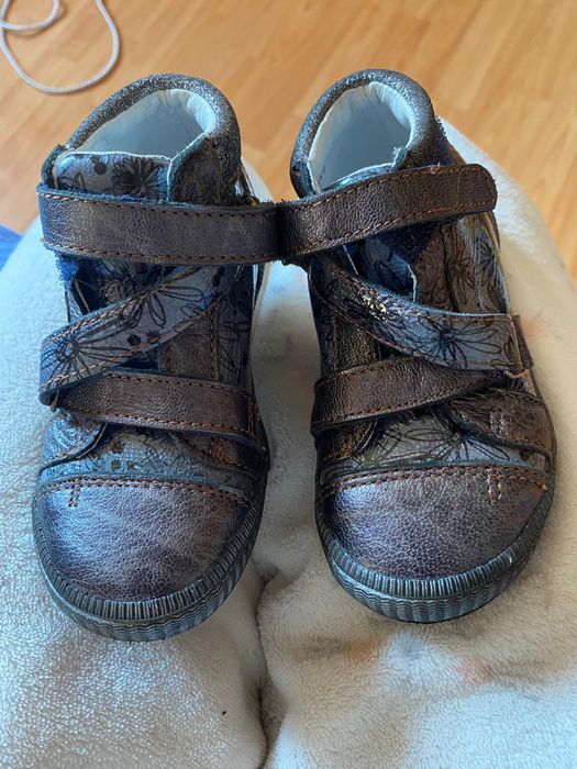 Ghetuțe GBB, din pilele, noi, mărimea 25