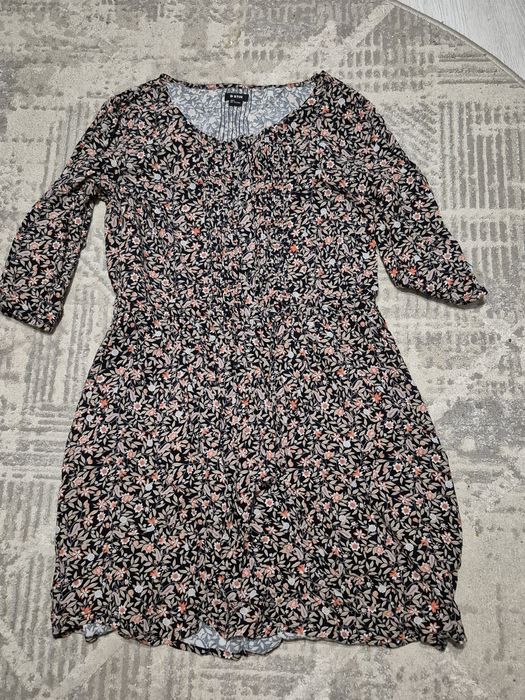 по 500тг. За все 2000