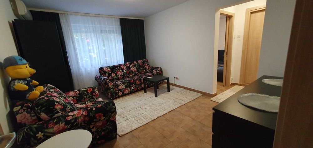 Apartament de inchiriat, Piata Victoriei