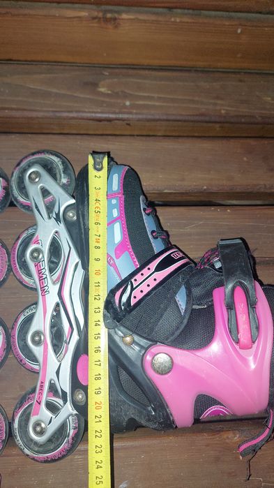 Role si casca de protectie - fetita - mar. S (33 - 36) GRATIS