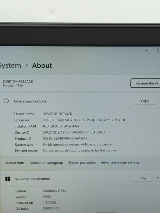 DELL/Core i7-8850H / ssd m.2 128gb/ 16gb/ P2000 ( 4gb )