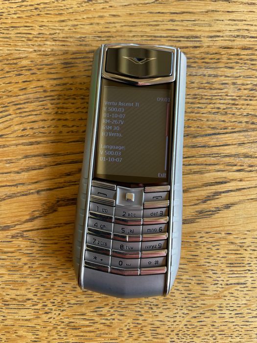 Vertu Ascent Ti оригинален