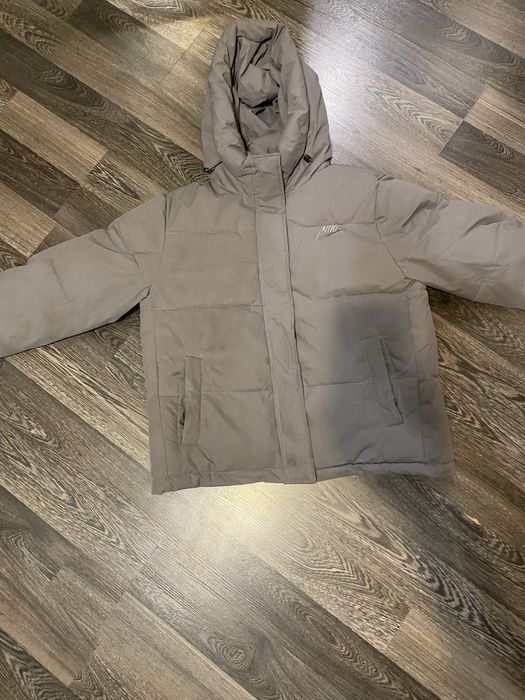 демисезонная куртка Nike