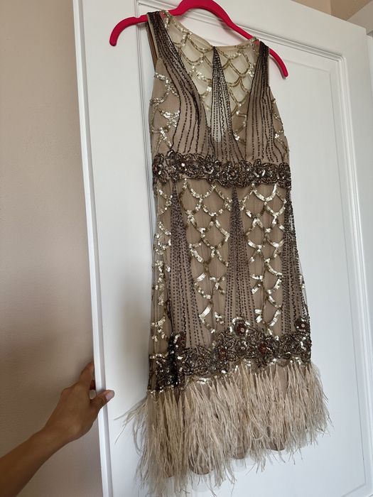 Rochie eleganta aurie Sue Wong , impecabila . XS-S