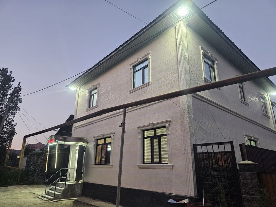 Продам частный дом вдоль трассы 19 км озера