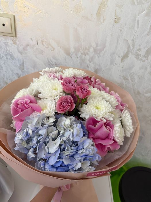 Жаңа ғана келген гүл сатамын