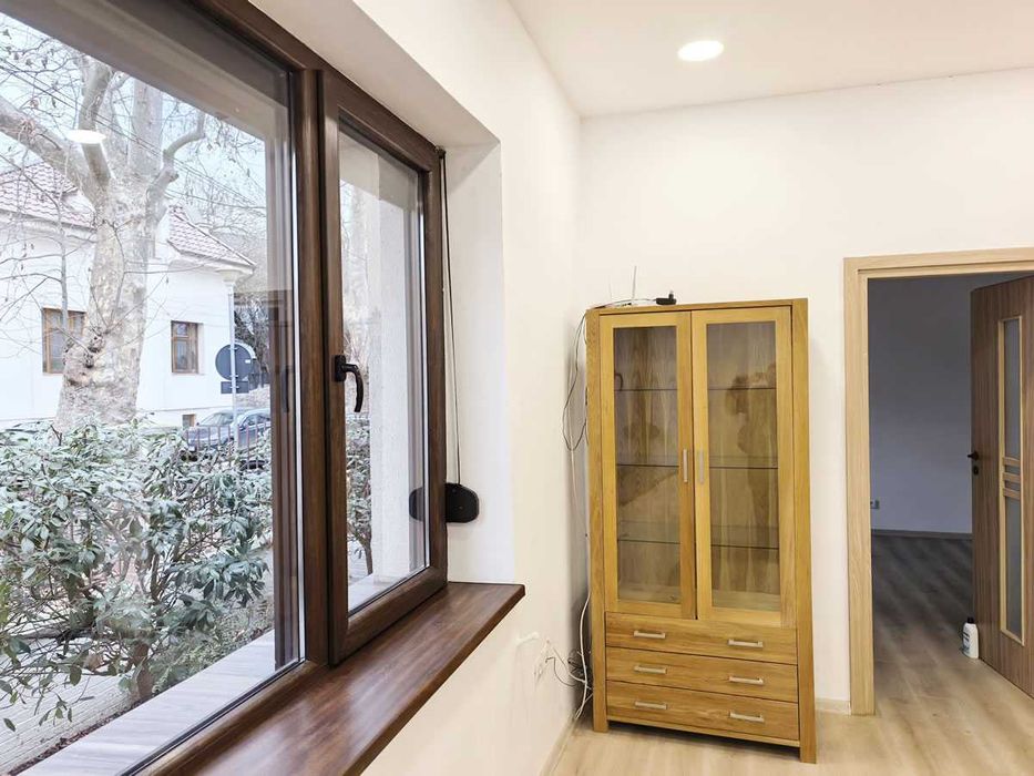 Închiriez Casă Premium zonă Centrală