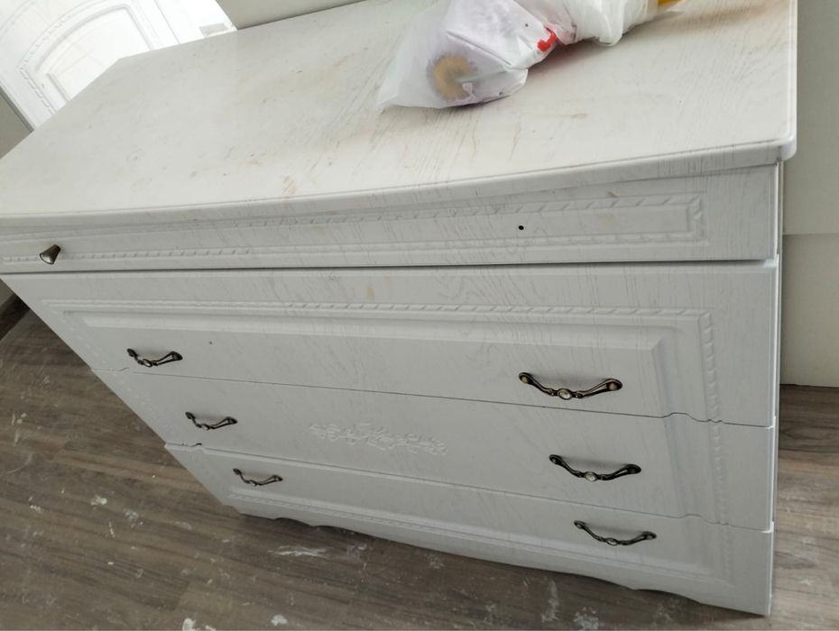 Спальный гарнитур