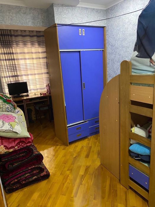 Продаётся 4-х комнатная квартира  Ориентир: Ц-5 метро Минор 84ю2