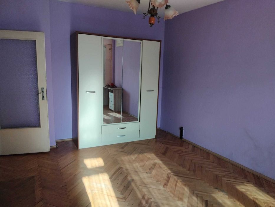 Продава се Двустаен апартамент в София, Люлин 6 - 50 кв.м за 1097 €/кв.м - Снимка #1