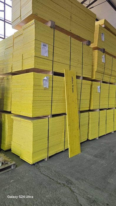 Montanti elicoidali si profil U si Popi metalici de inchiriat!