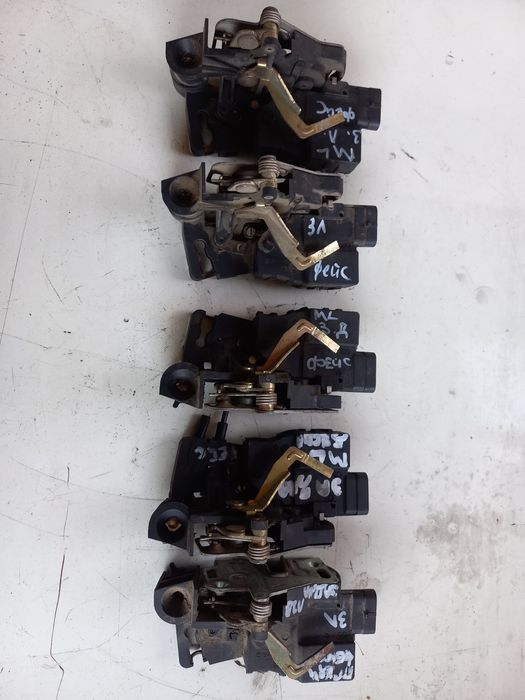 Брави за вратите ML 163