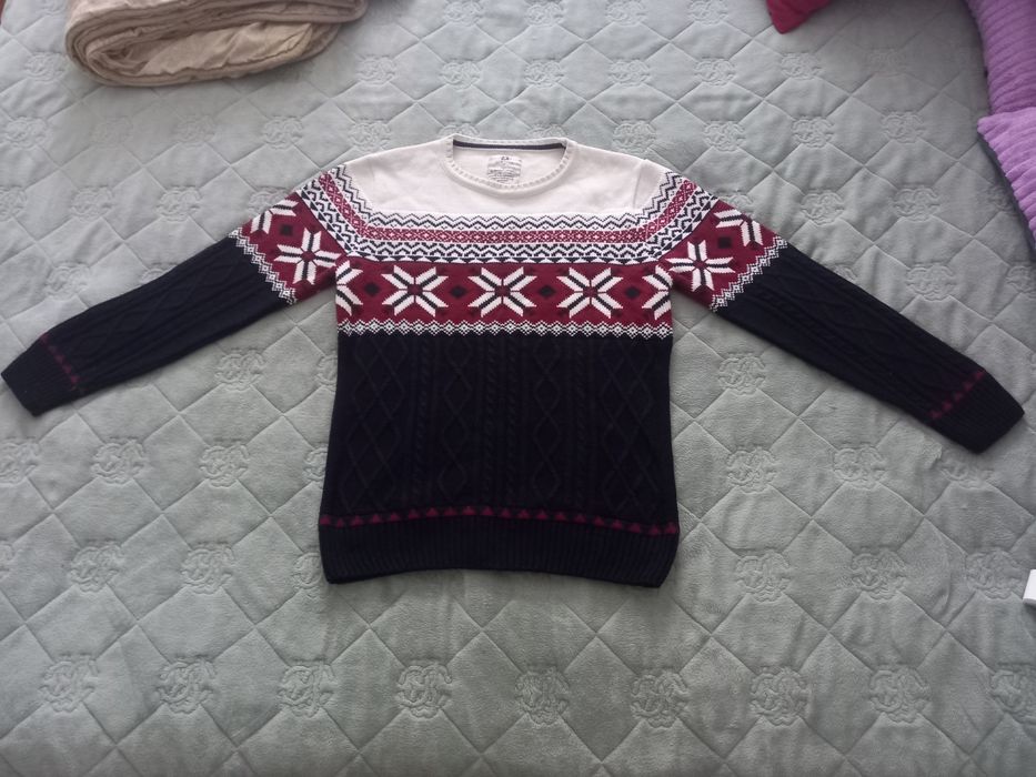 Продам кофту тристайл новая тёплая