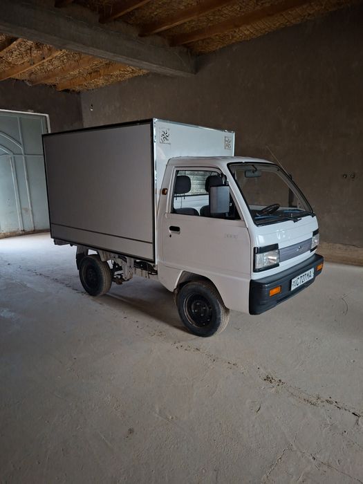 Chevralet labo yuk furgon