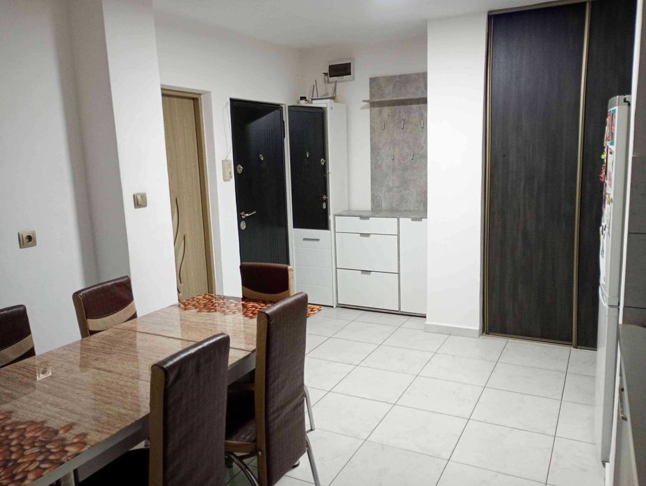 Apartament 3 camere in zona centrală Beius