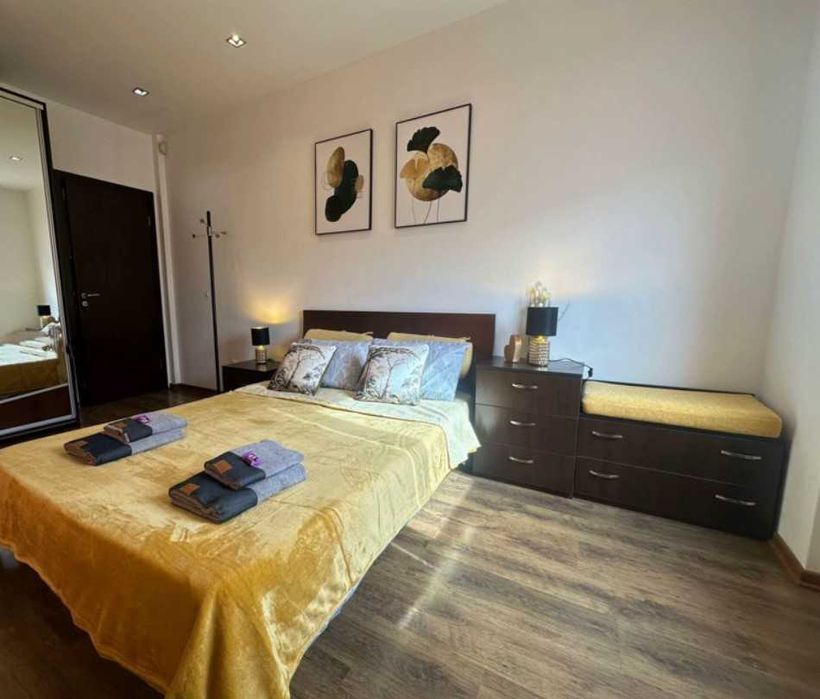 Дава се под наем Тристаен апартамент в София, Център - 95 кв.м за 1195.95 € - Снимка #6
