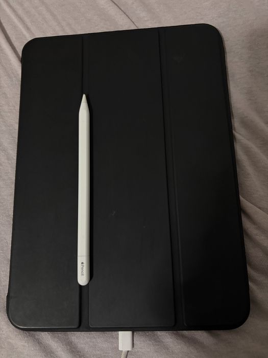 iPad 10th Gen 64GB  Roz + Husa + Apple Pencil | Stare excelenta