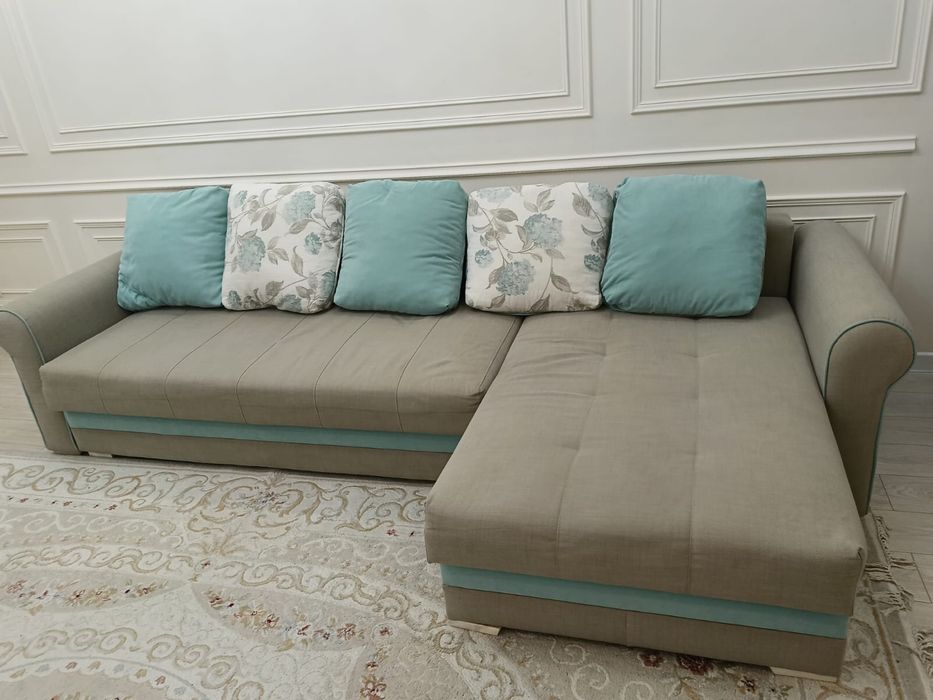 Продам Диван хороший