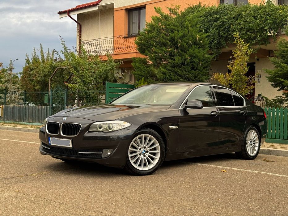 Bmw  seria 5 f10,x-drive,facelift 2014,258 cp,interior alb!