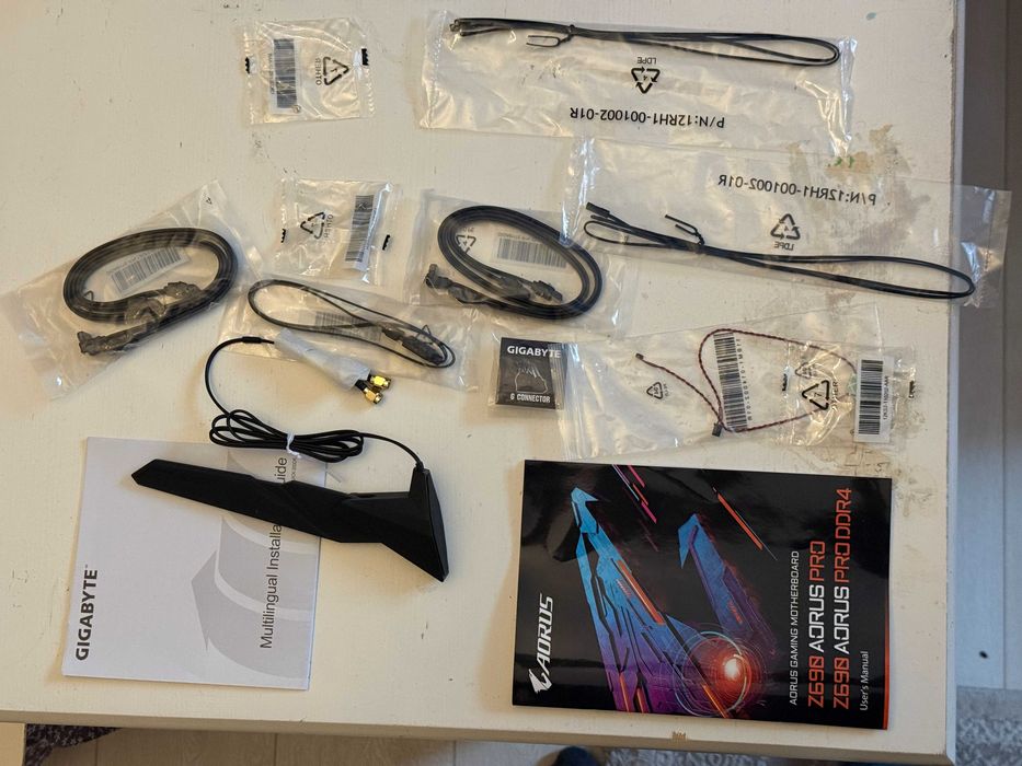 Placă de bază GIGABYTE Z690 Aorus Pro  DDR5 PCIe5 LGA1700