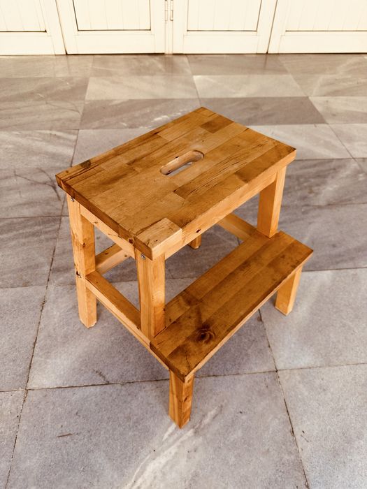 IKEA BEKVÄM – дървена стъпка / табуретка