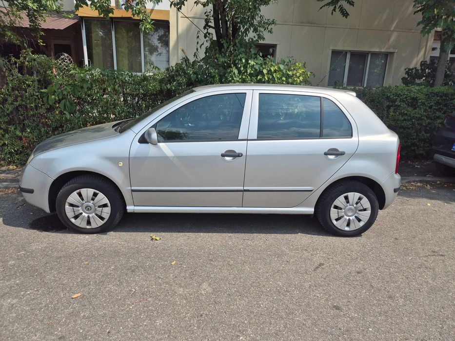 SKODA Fabia 2004 1.4 Benzina Berlina cu Hayon