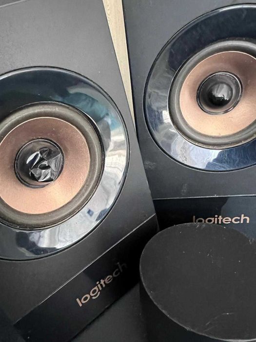 Sistem Boxe Logitech 2.1 Z533, Z313 si subwoofer Z5500