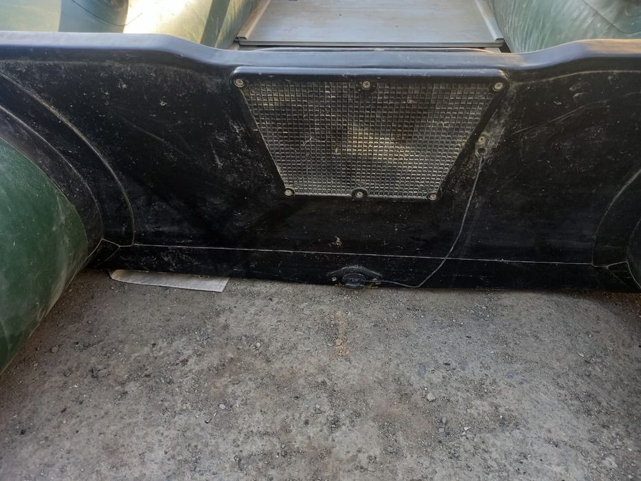 Продам лодку пвх б\у