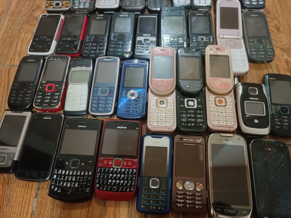 Nokia telefon. Registratsa Yoq!