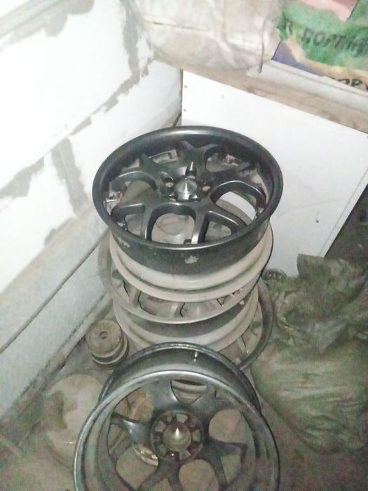 Продам японские диски